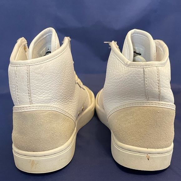 7.5 - Picture 6 of 11